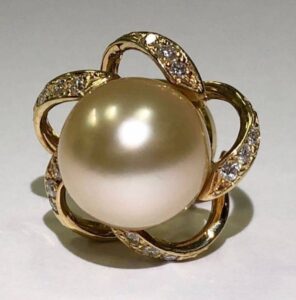 ブローチ ゴールデンパール 買取 ｜ダイヤ パールブローチ 4.4g