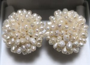 ピアス・イヤリング ケシ真珠 買取 ｜フラワーデザイン パールイヤリング 9.8g