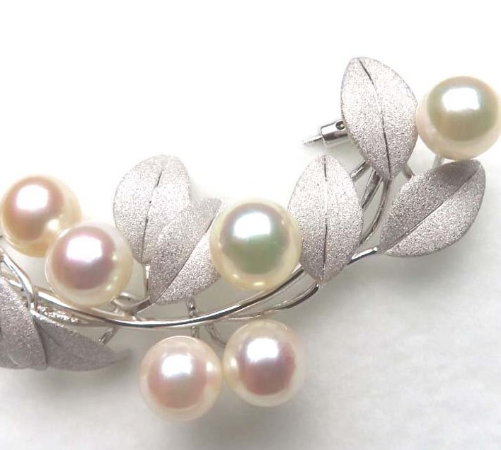 ブローチ アコヤ真珠 買取 ｜ホワイトピンク パールブローチ 11.08g