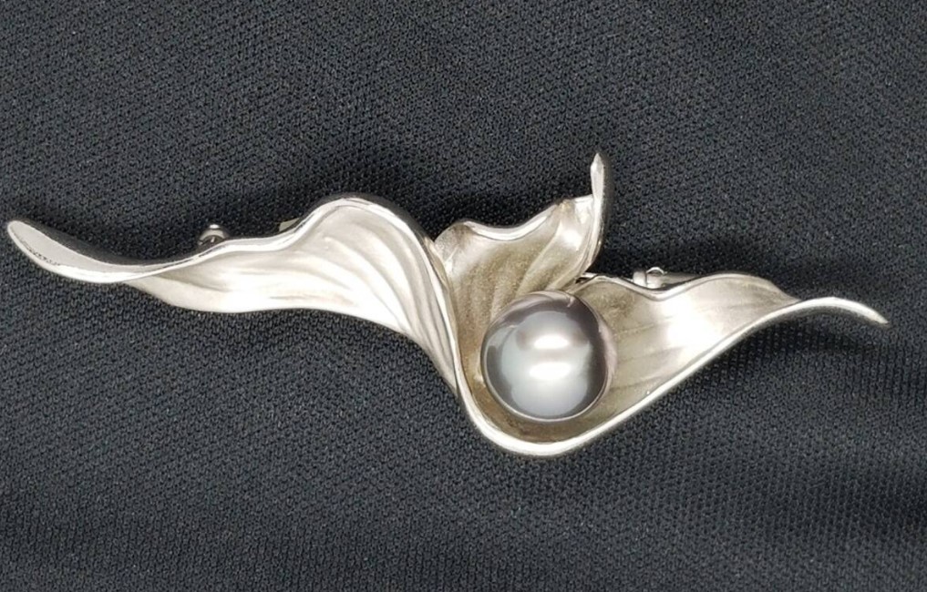 ブローチ 黒蝶真珠 買取 ｜パールブローチ 8.8g