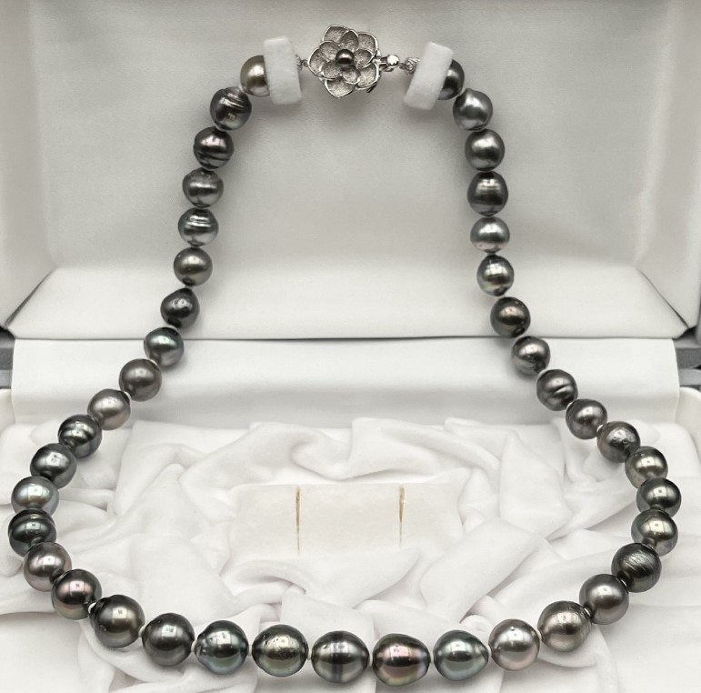 ネックレス 黒蝶真珠 買取 ｜オーロラピーコック パールネックレス