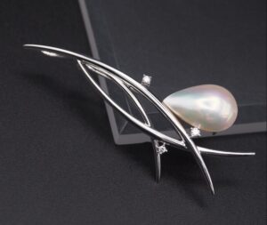 ダイヤモンド買取 ｜ダイヤモンド タサキ パールブローチを買取しました。【真珠買取リパール】
