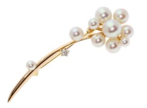 ダイヤモンドブローチ 買取 ｜ダイヤモンド[ブローチ]を買取しました。【真珠買取リパール】