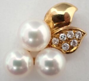 ダイヤ 査定 方法 ｜ダイヤモンド[木の実モチーフ パールペンダント]を買取しました。【真珠買取リパール】