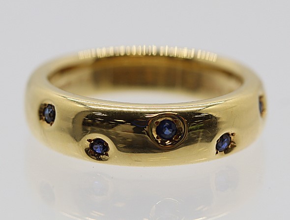 サファイア 黒っぽい ｜サファイア[リング]を買取しました。【真珠買取リパール】