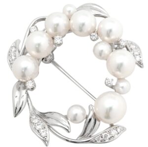 ホワイトゴールド 査定 ｜ダイヤモンド[ブローチ リーフモチーフ]を買取しました。【真珠買取リパール】