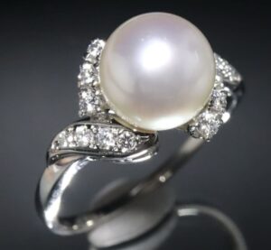 ダイヤモンド カラット 相場 ｜ダイヤモンド[天然ダイヤモンドパールリング]を買取しました。【真珠買取リパール】