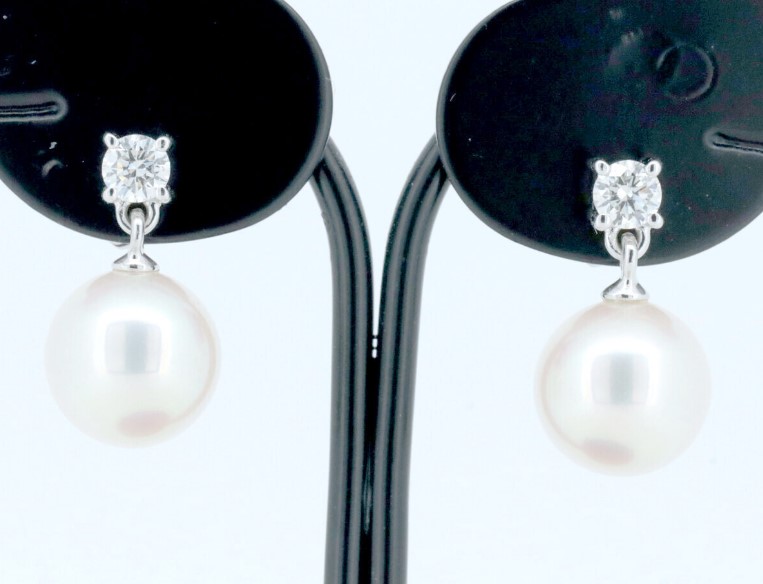 ダイヤモンド ピアス 買取 ｜ダイヤモンド[タサキ パールピアス]を買取しました。【真珠買取リパール】