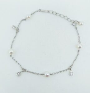 ダイヤ ブレスレット 買取相場 ｜ダイヤモンド[ミキモト パールブレスレット]を買取しました。【真珠買取リパール】
