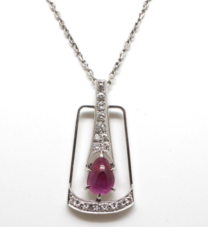 スタールビー 偽物 ｜ルビー[ダイヤモンドネックレス]を買取しました。【真珠買取リパール】