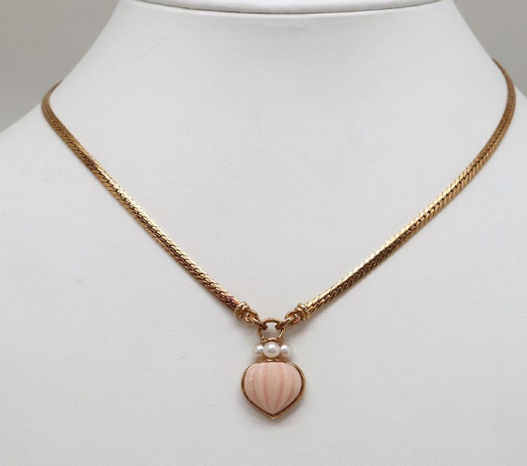 珊瑚ネックレス 買取相場 ｜珊瑚[ミキモト パールネックレス]を買取しました。【真珠買取リパール】