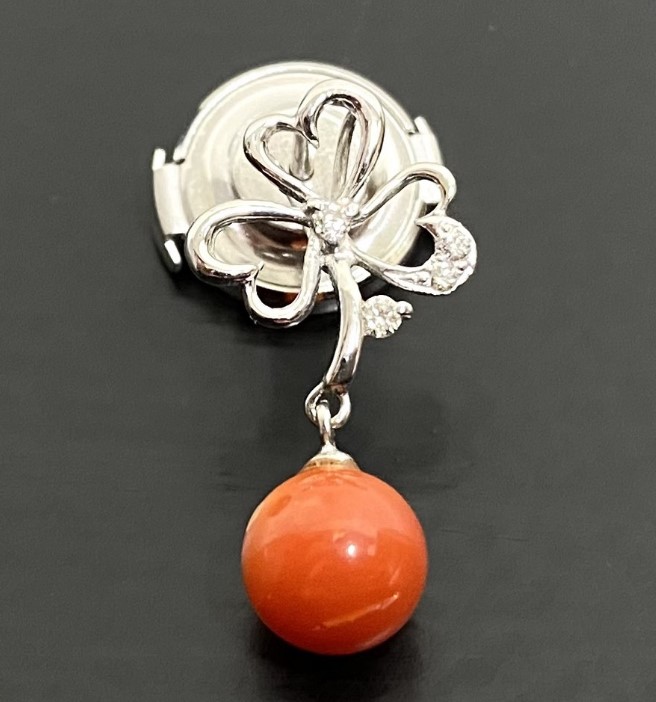 サンコー宝石買取｜珊瑚[ミキモト クローバーブローチ]を買取しました。【真珠買取リパール】