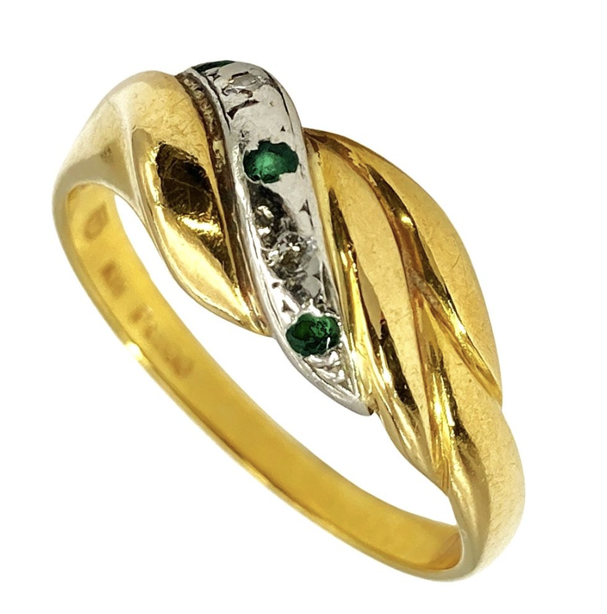 k18 pt900 コンビ 相場 ｜ダイヤモンド[タサキ コンビリング]を買取しました。【真珠買取リパール】