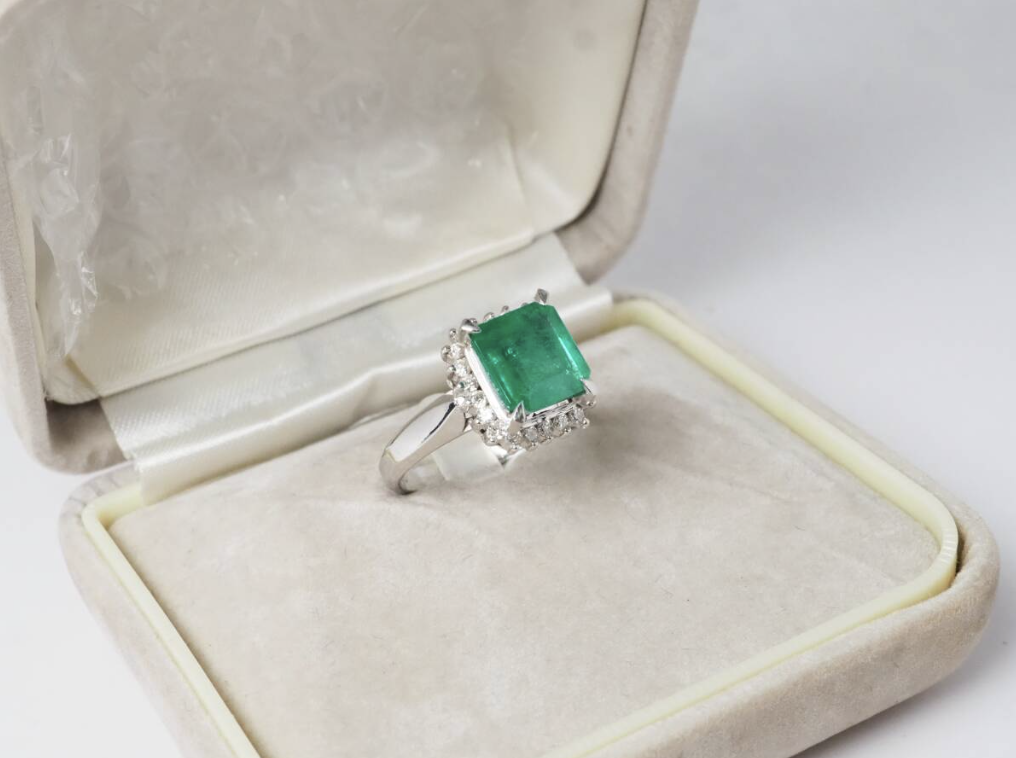エメラルド 1カラット 値段 ｜エメラルド[ダイヤモンドリング]を買取しました。【真珠買取リパール】