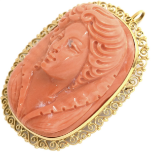 珊瑚 ブローチ ｜珊瑚[ブローチ ペンダントトップ]を買取しました。【真珠買取リパール】